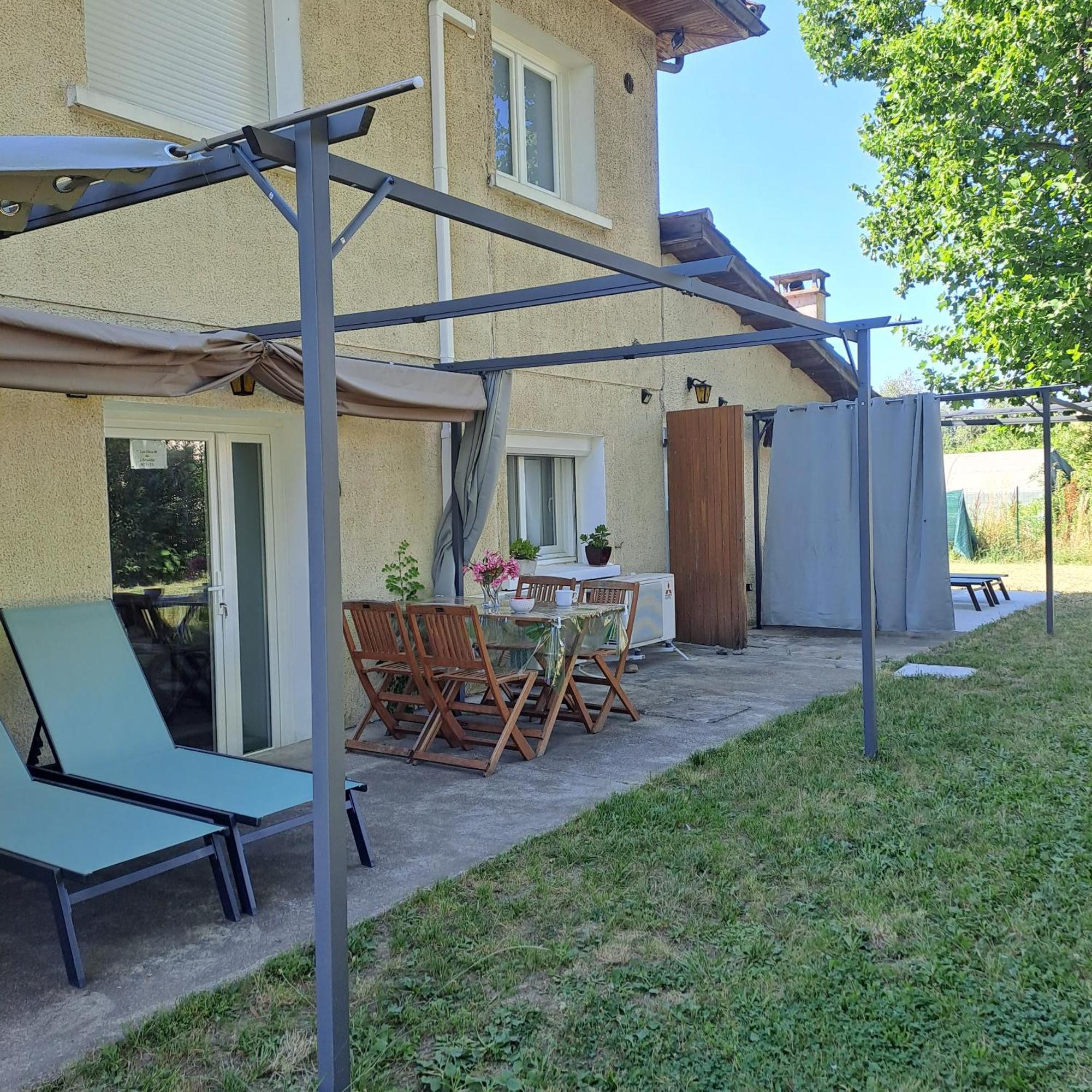 Gites De L'Akwaba Buzet-sur-Baise Exterior foto